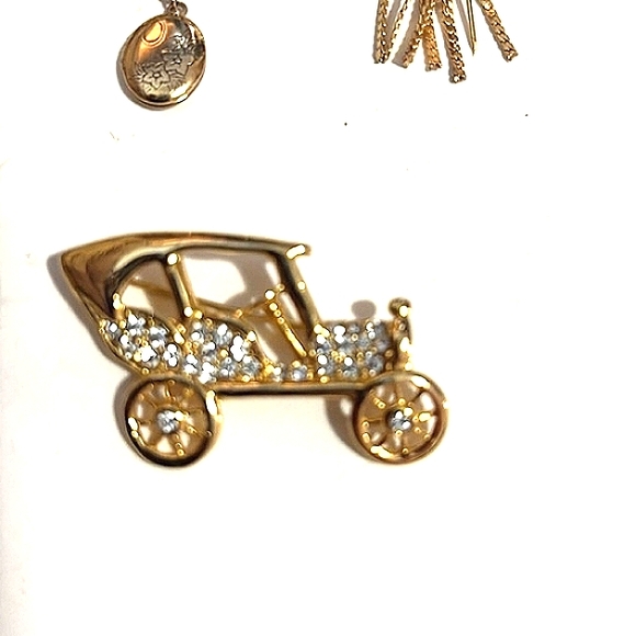 VINTAGE GOLD-TONE LOT OF FIVE BROOCHES - Picture 3 of 9